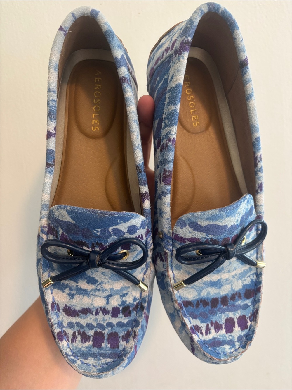 AEROSOLES Blue Patterned Bow Loafers with Navy Trim